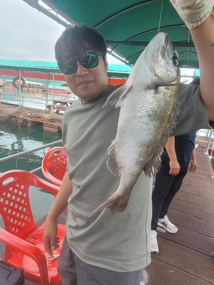ca13e38f0467e8e54499acd7186cf7b0_1751262546_4103.jpeg